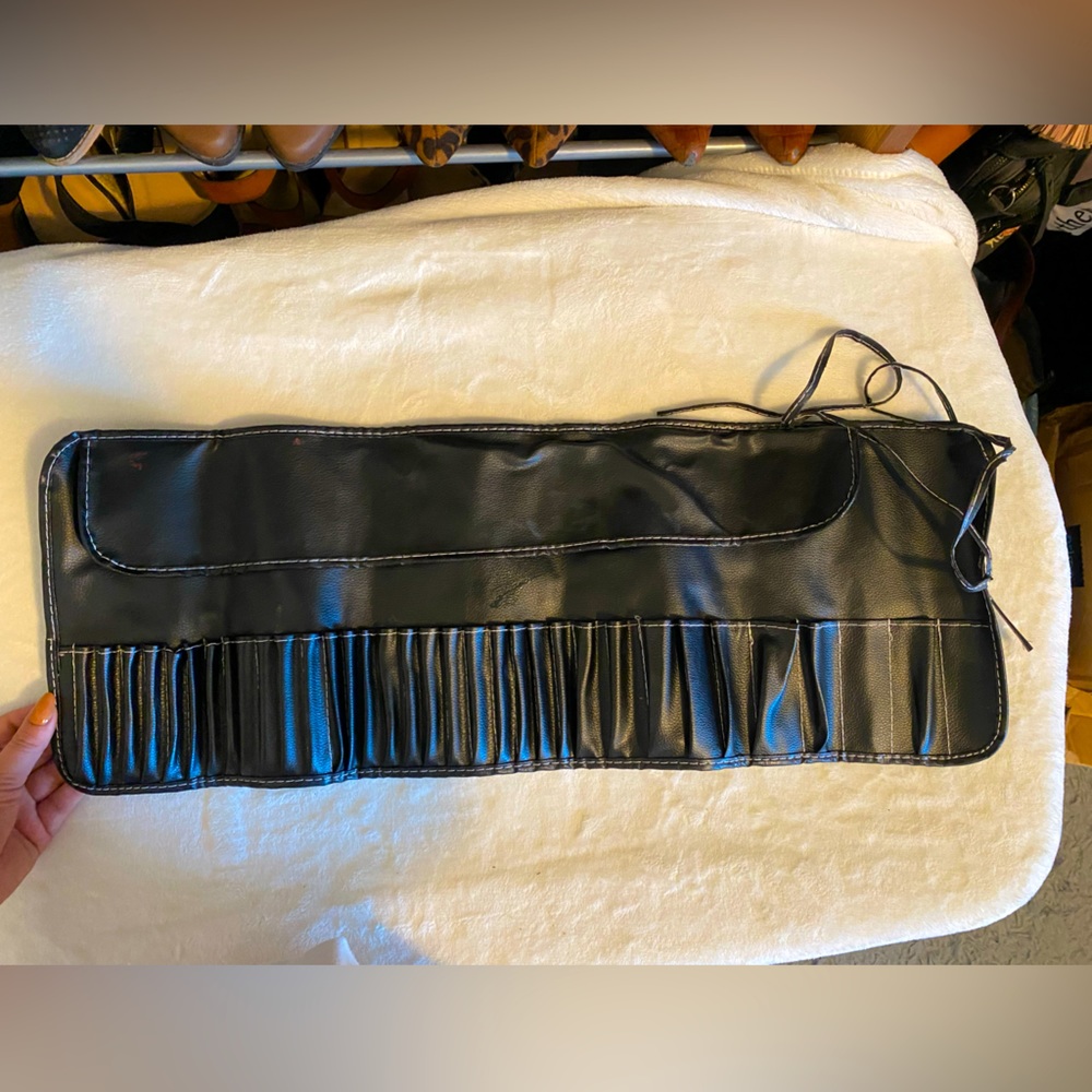 Makeup Brush Organizer